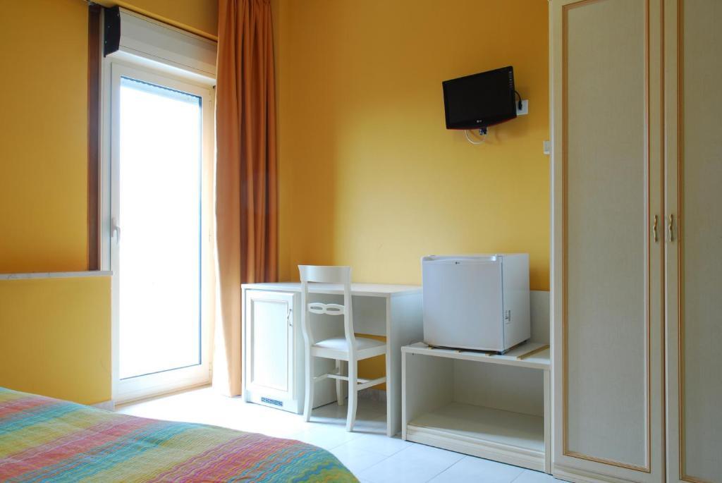 Hotel Michelangelo Терамо Стая снимка